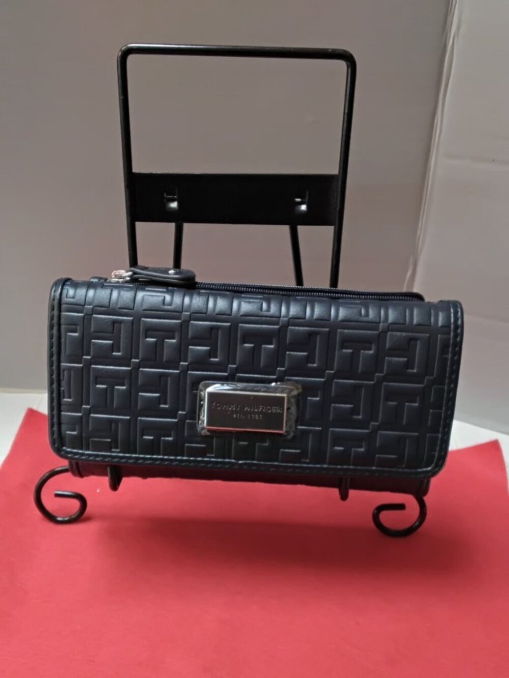 Tommy Hilfiger Tri-Fold Logo Wallet New Black